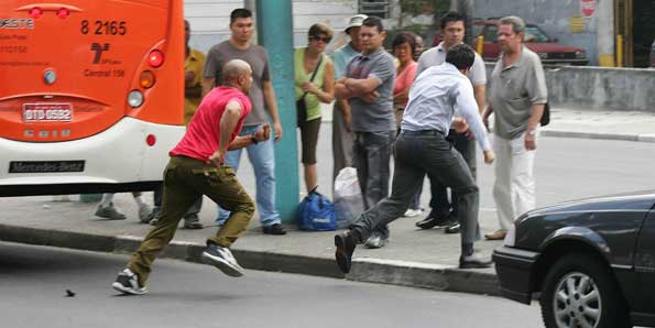 O Segredo dos Homens Fortes: Como Manter a Calma Sob Pressão Em primeiro lugar você já se pegou em uma discussão